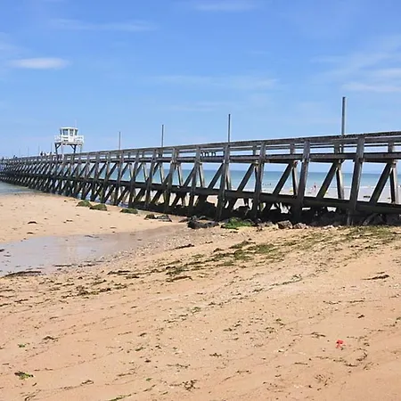 アパート Peaceful At 2 Steps From The *