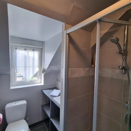 Peaceful At 2 Steps From The Appartamento Luc-sur-Mer