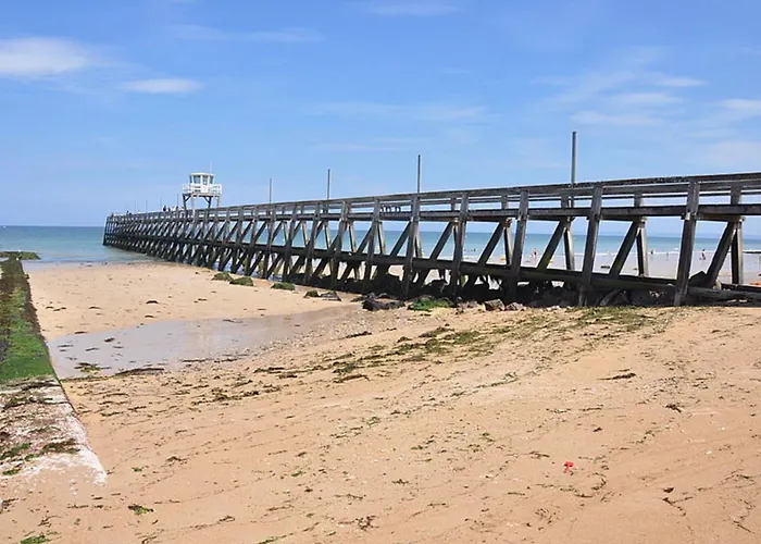 Peaceful At 2 Steps From The